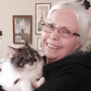 Meet your Posher, Suzanne